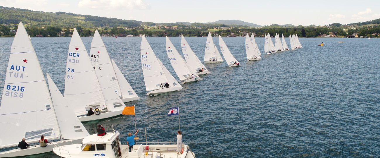 Die Starbootflotte bei der Pfingstregatta 2019 am Attersee.