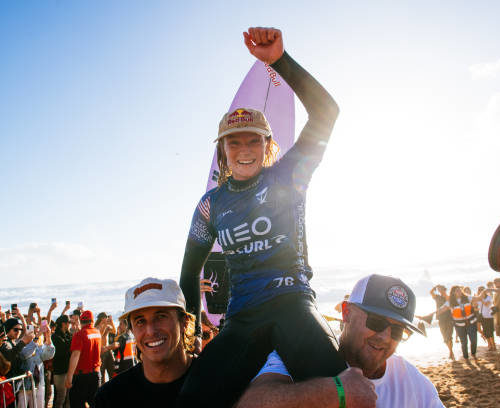 WSL Championship Tour Stopp 3 – Überraschender Sieg für Newcomerin Caitlin Simmers