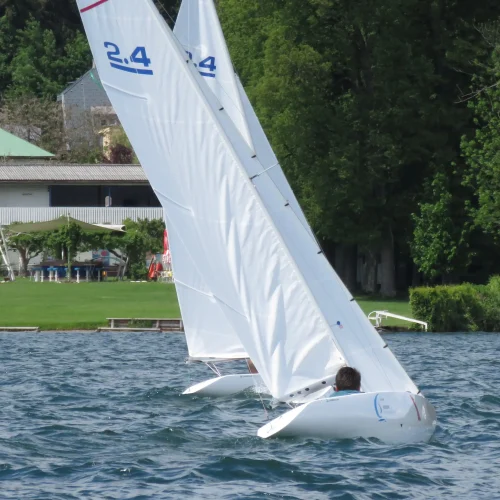 Inklusive Segelregatta 2.4 mR macht Stopp am Wörthersee – mit LIVESTREAM