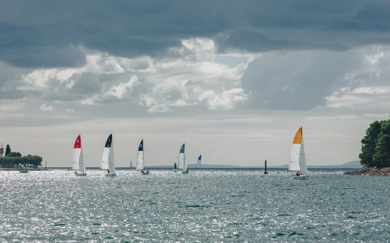 SWISS SAILING WINTER LEAGUE SERIES und die SWISS SAILING LEAGUE OFFSHORE J/70 CAMPS